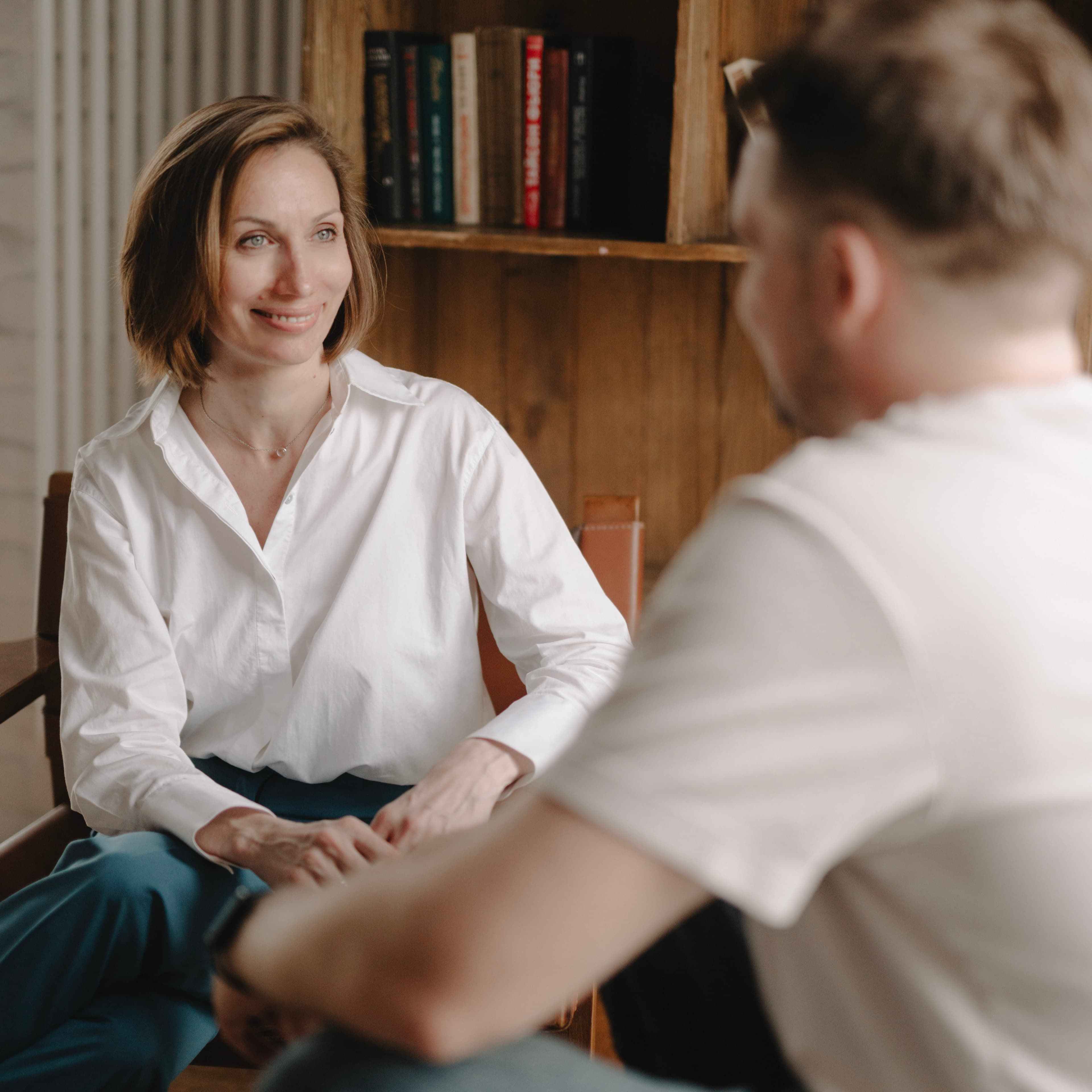 Индивидуальная консультация психолога о личных и семейных отношениях.